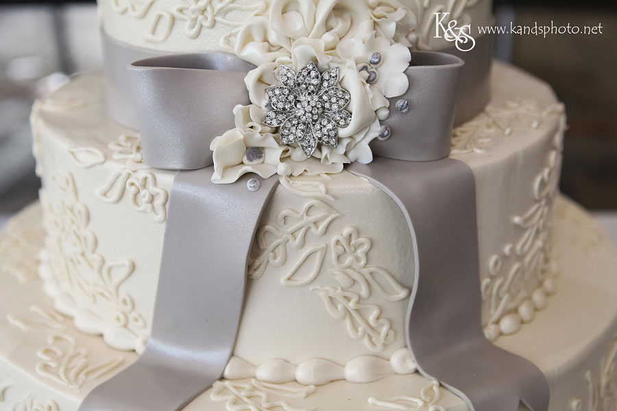 CR Smith Museum Wedding 099b